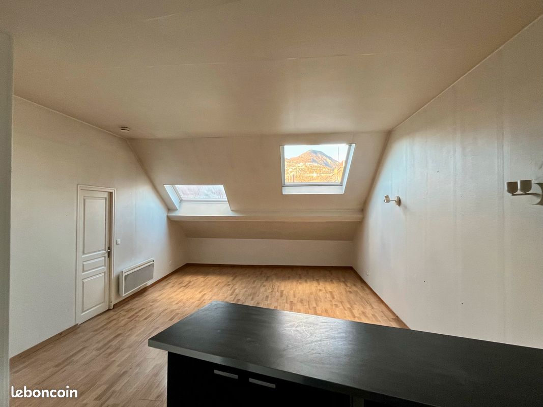 Appartement 2 pièces 50 m² · à Grenoble · 50 m² · 115 000 €