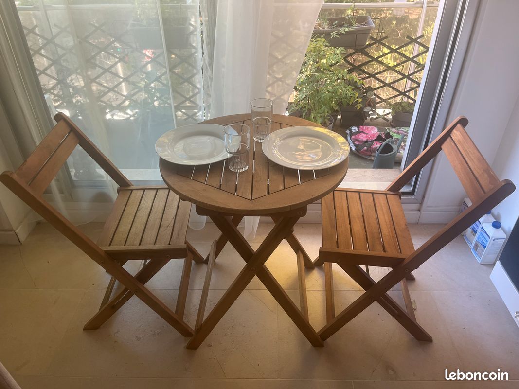 Table teck + 2 chaises balcon (image 2)