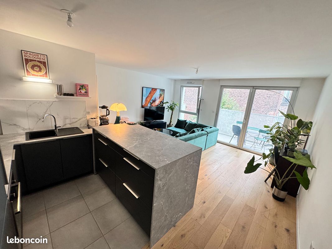 Appartement 3 pièces 70 m² · à Lille · 70 m² · 349 000 €