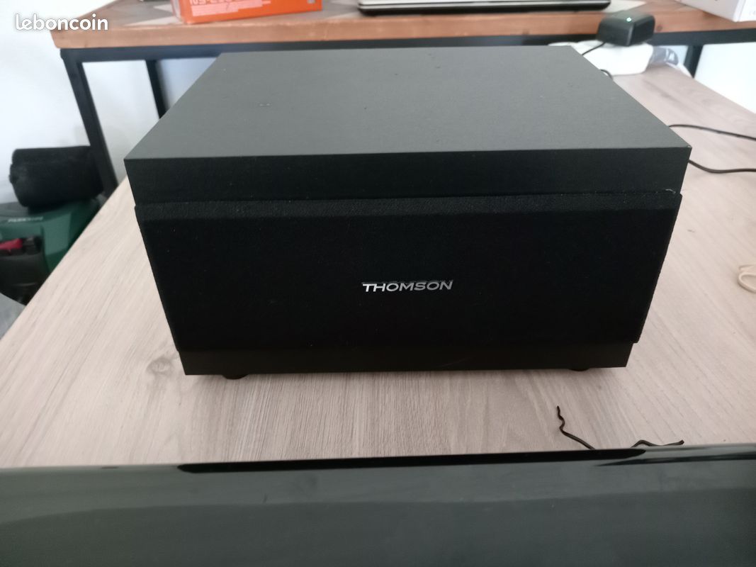 Barre de son Thomson SB50BT caisson de basses – Excellent état