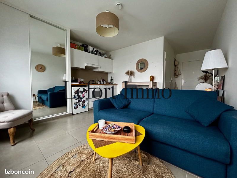 Appartement 1 pièce 23 m² · à Issy-les-Moulineaux · 23 m² · 920 €/mois