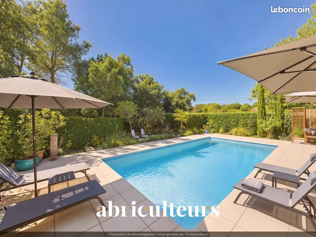 Maison 12 pièces 260 m² · à Aups · 260 m² · 874 990 €