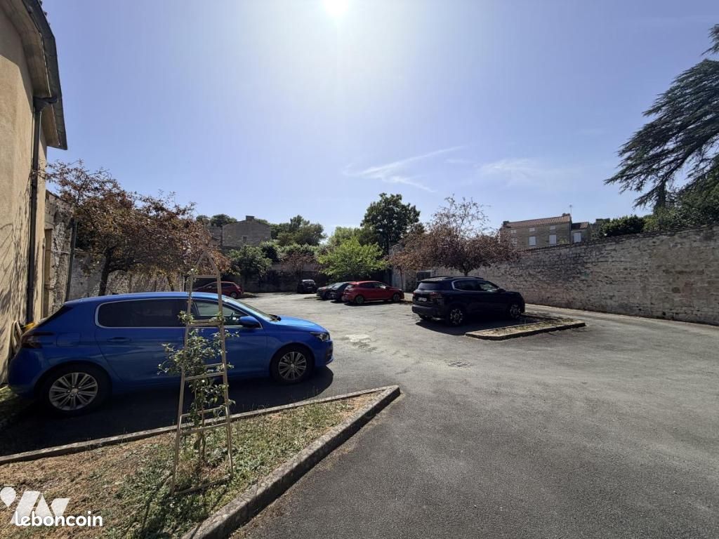 Duplex 92 m² FONTENAY LE COMTE (image 8)