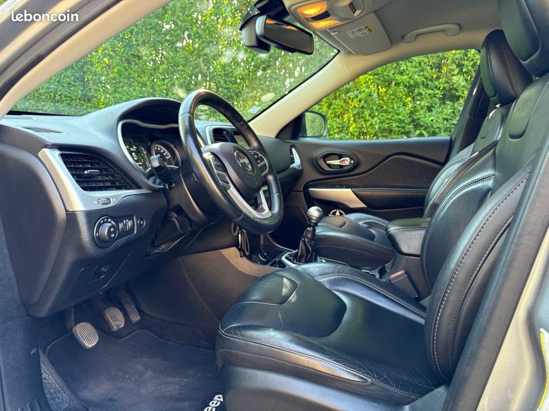 Jeep CHEROKEE 2.0 MULTIJET 140CH LONGITUDE / 2018 / CUIR / GPS / GARANTIE (image 11)
