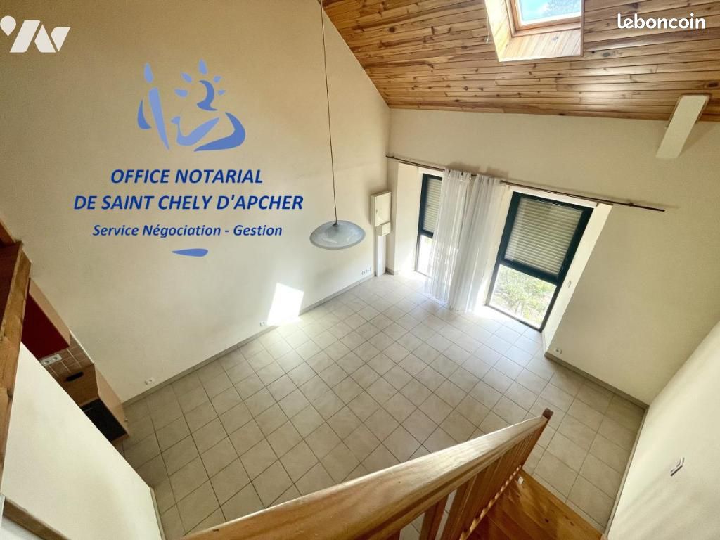 Appartement 42 m² · à Saint-Chély-d'Apcher · 42 m² · 440 €/mois