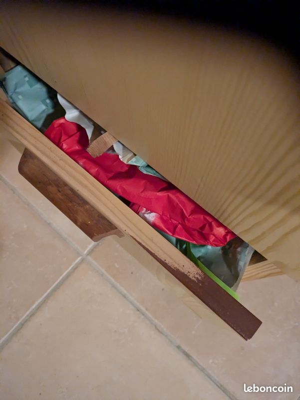 Bureau (image 3)