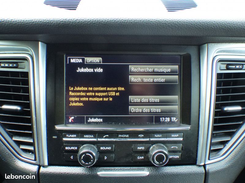 Porsche MACAN (95B) 3.0 V6 258CH S DIESEL PDK (image 26)