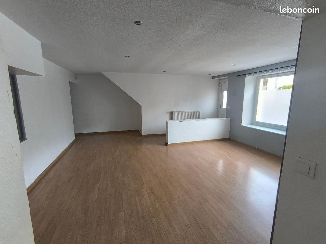 Appartement 4 pièces 87 m² · à Dole · 87 m² · 790 €