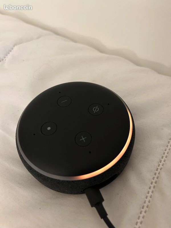 Amazon Alexa Echo Dot (3rd Generation) (image 3)