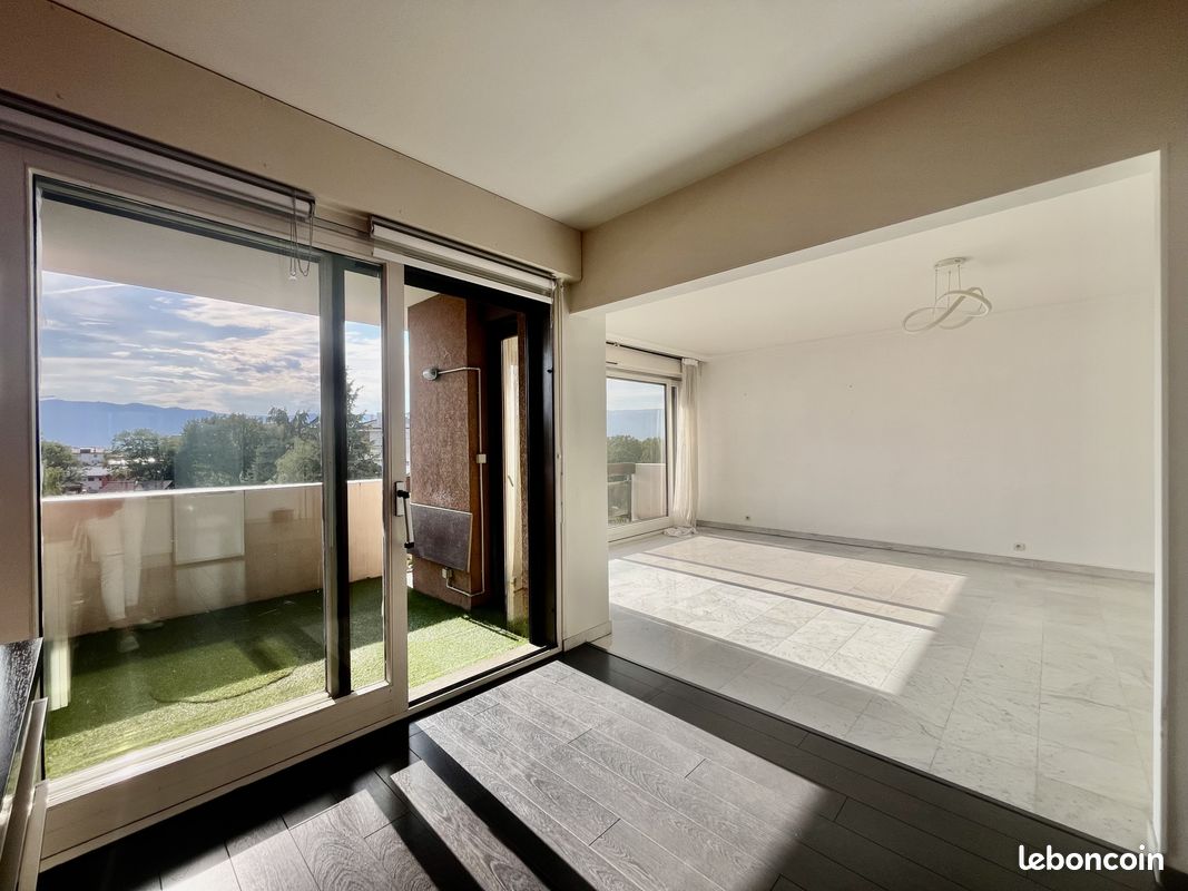 Appartement 4 pièces 107 m² · à Saint-Julien-en-Genevois · 107 m² · 545 000 €