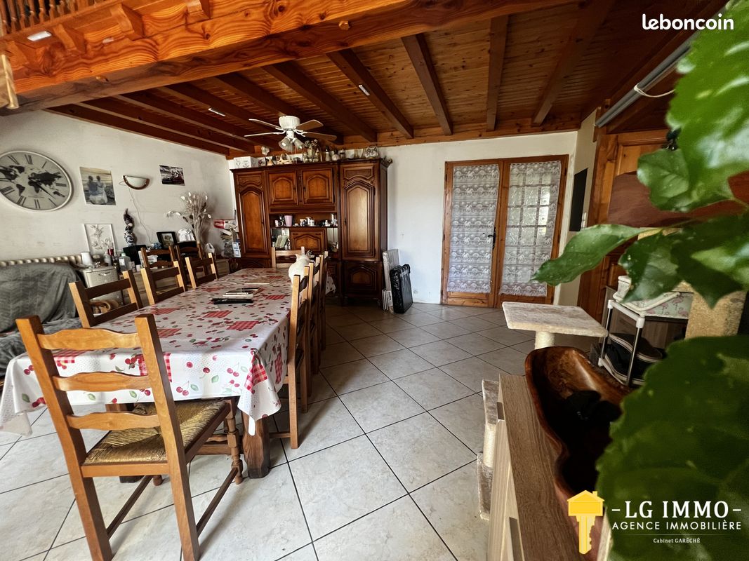 Maison 7 pièces 335 m² (image 11)