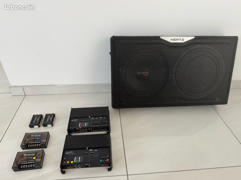 Ensemble sono ampli JL audio, caisson, convertisseur (image 1)