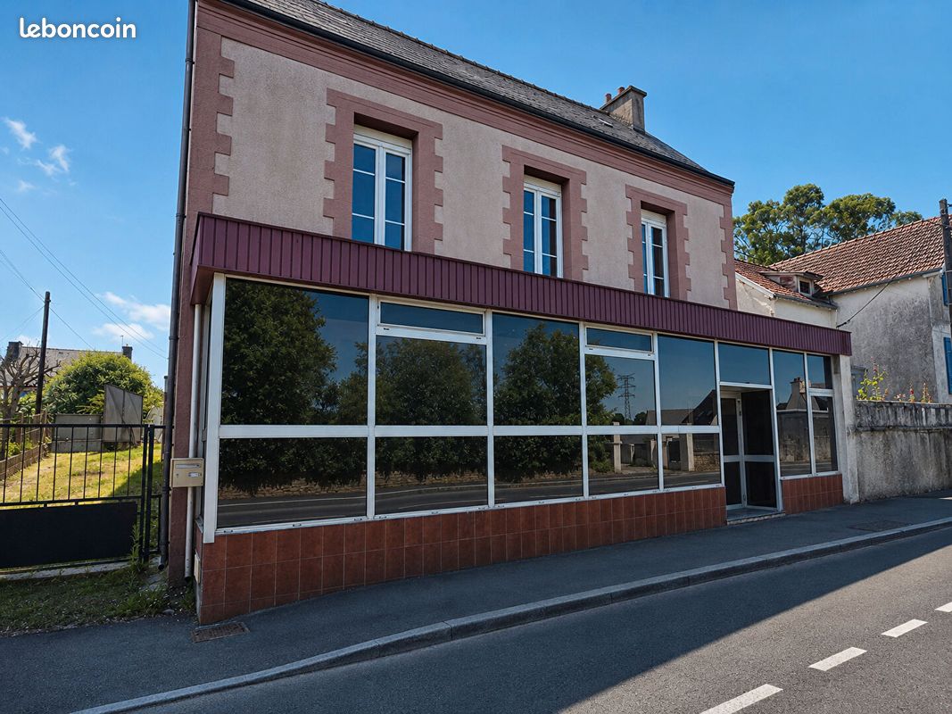 Maison 7 pièces 230 m² · à Quimperlé · 230 m² · 262 500 €