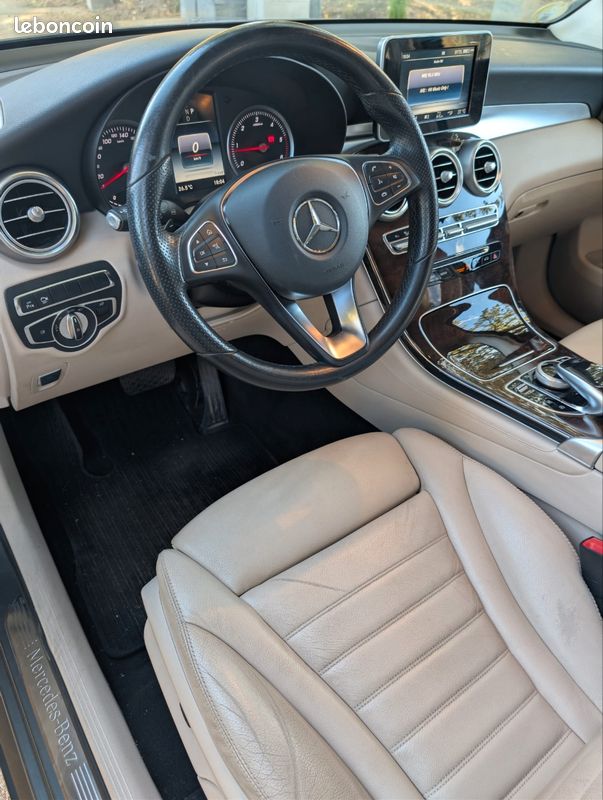 Mercedes GLC 250D 4Matic AMG (image 3)