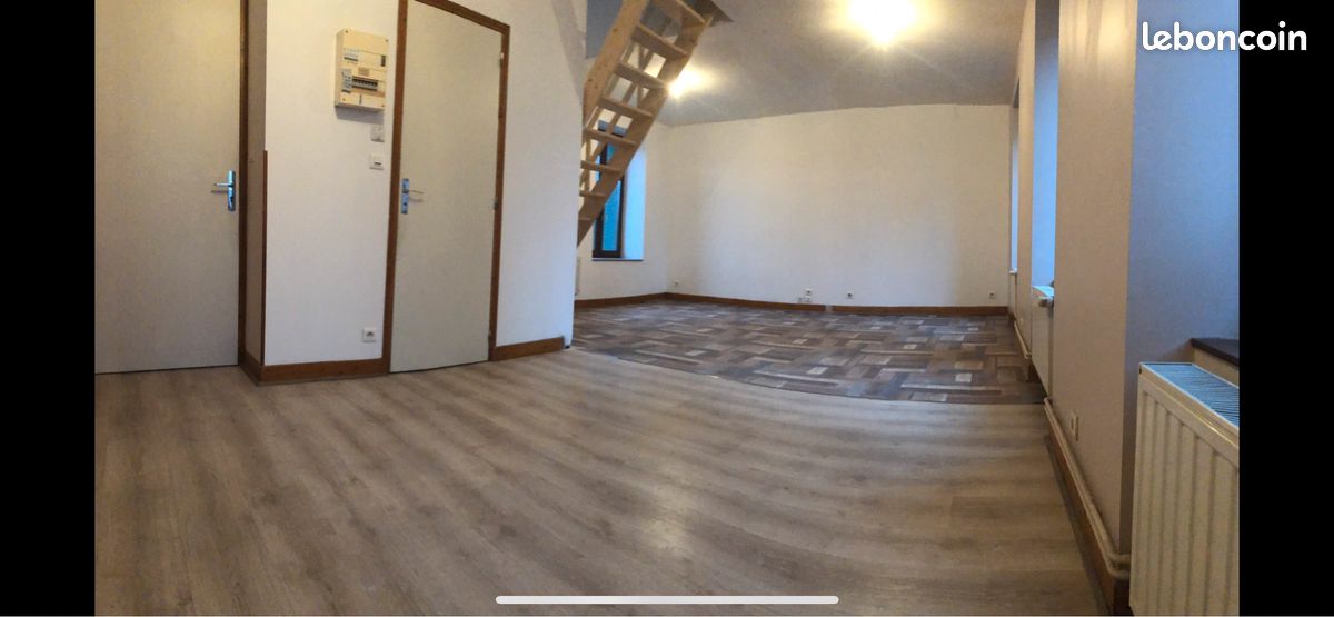 Appartement F3 duplex 68m2 - Ussel 19200 (image principale 0)