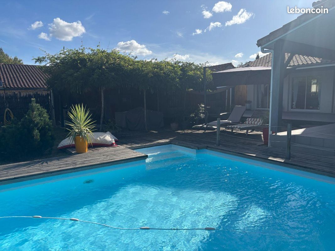 Maison 4 pièces 120 m² · à Blanquefort · 120 m² · 436 000 €