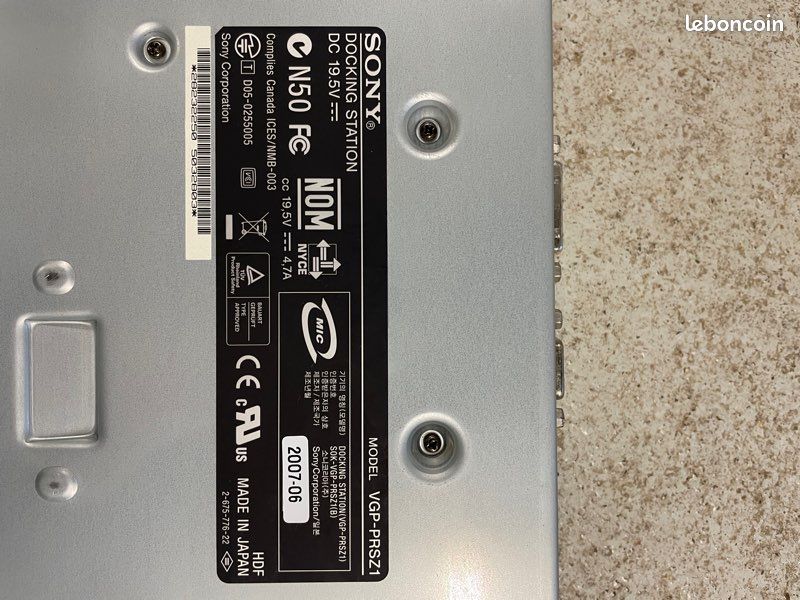 Sony VAIO Docking Station (image 3)