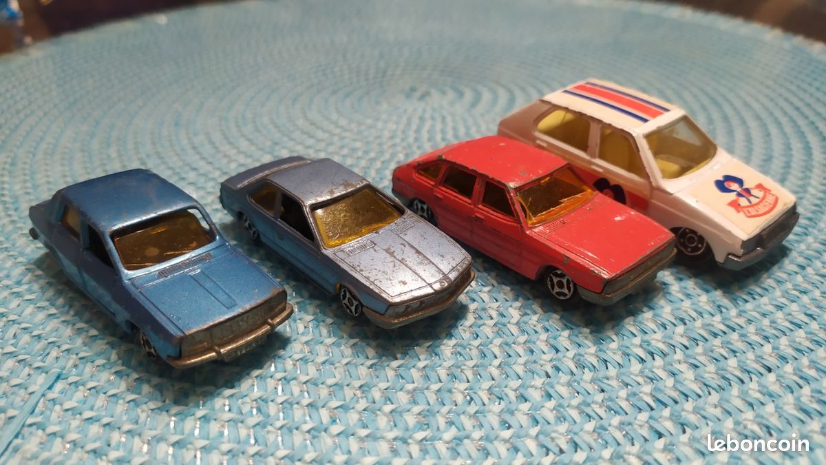CITROEN BX ROUGE Norev mini jet idem majorette 1/66 environ 7 cm 1985