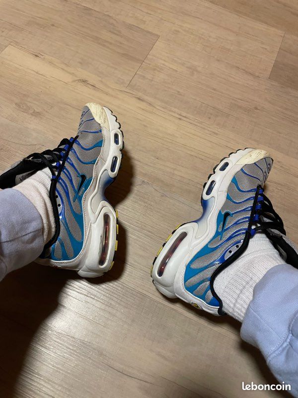 Nike tn requin Taille 39 Chaussures