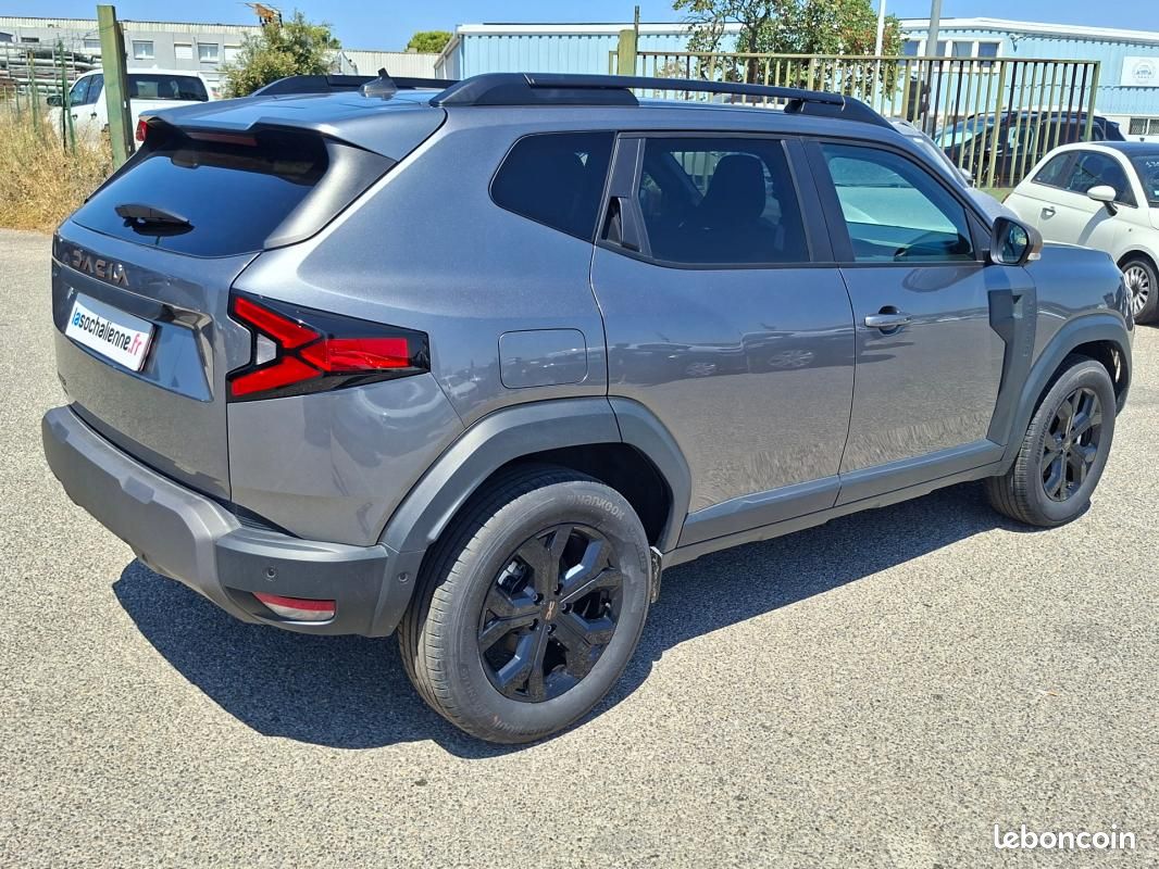Dacia Duster Hybrid 155 Extreme +camera 360+ surveillance angles morts+ regulateur adaptatif+ vol... (image 3)