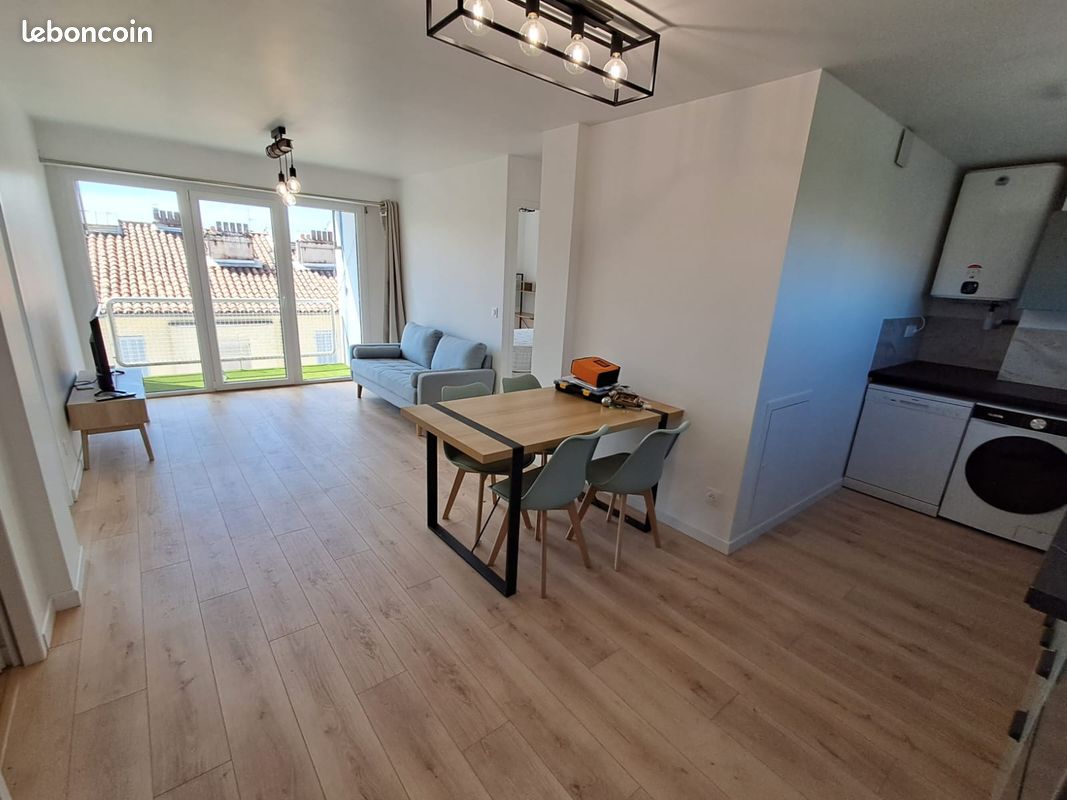 Appartement 4 pièces 60 m² · à Marseille · 60 m² · 1 500 €/mois