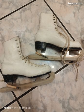 1 paire de patin à glace taille 32-33 BAUER photo (D'occasion) à