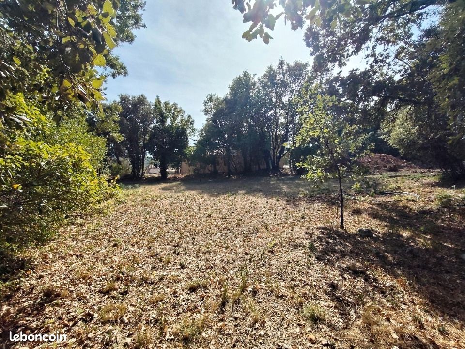 Terrain 910 m² Camps La Source · à Camps-la-Source · 121 000 €