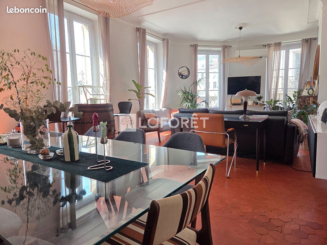 Appartement 3 pièces 78 m² · à Toulon · 78 m² · 1 100 €/mois