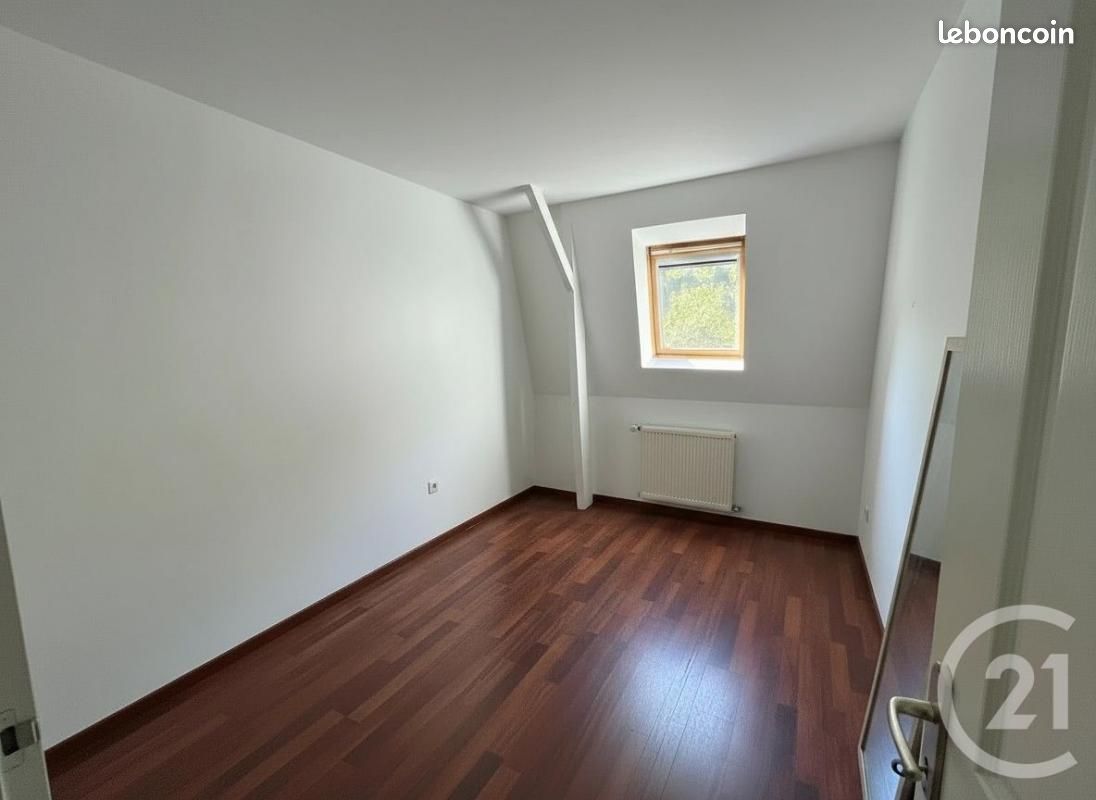 Maison a louer joue-les-tours - 4 pièce(s) - 85 m2 - Surfyn