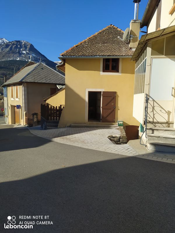 Maison 2 pièces 62 m² · à Saint-Bonnet-en-Champsaur · 62 m² · 105 000 €