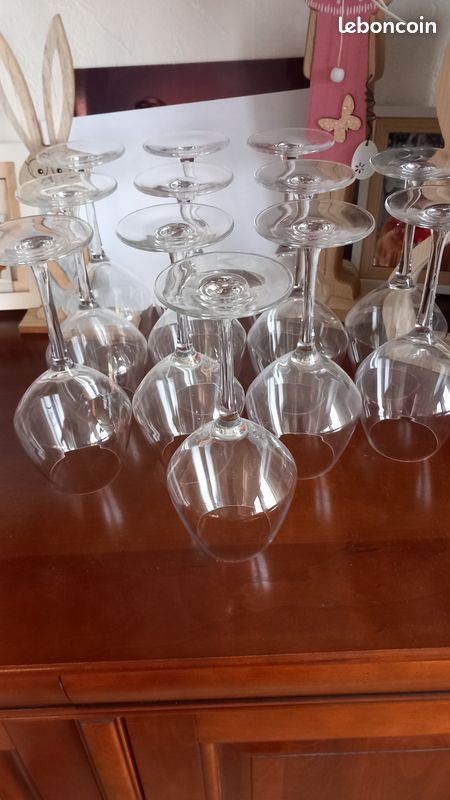 Verre à vin (image 1)