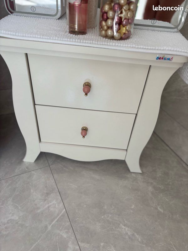 Table de chevet (image 4)