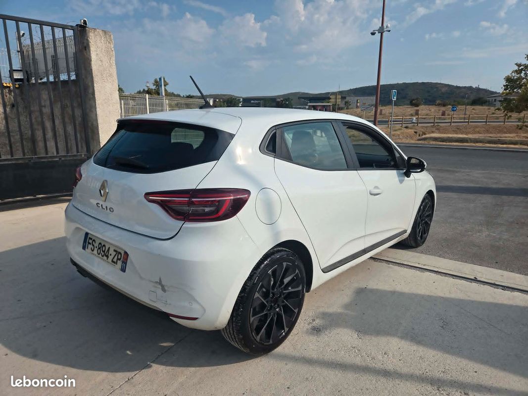 🚗 À VENDRE : Renault Clio V 1.5 Blue dCi 85 ch – Très bon état (image 2)