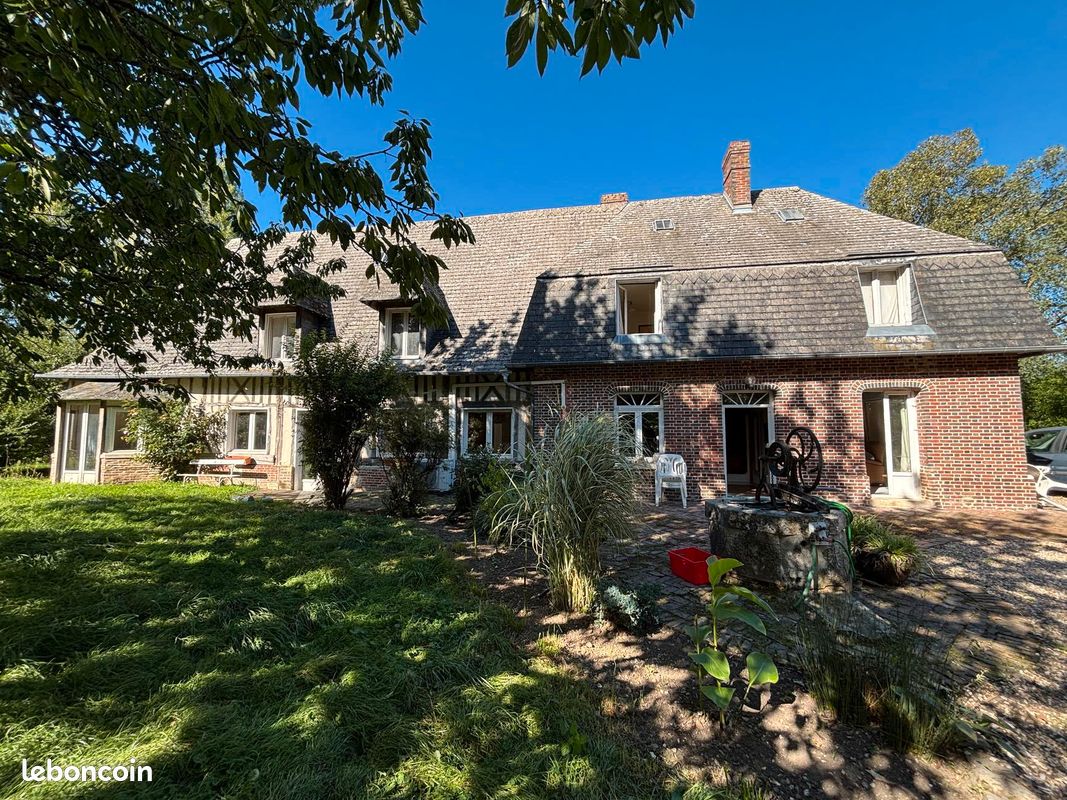Maison 7 pièces 140 m² · à Amfreville-Saint-Amand · 140 m² · 229 000 €