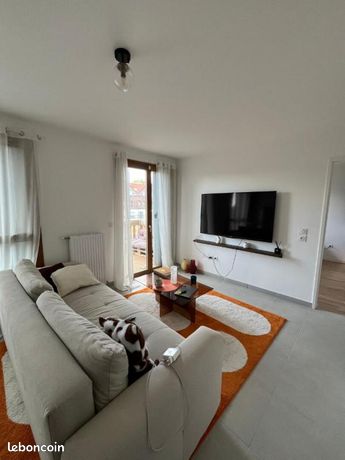 Appartement a louer  - 2 pièce(s) - 40 m2 - Surfyn