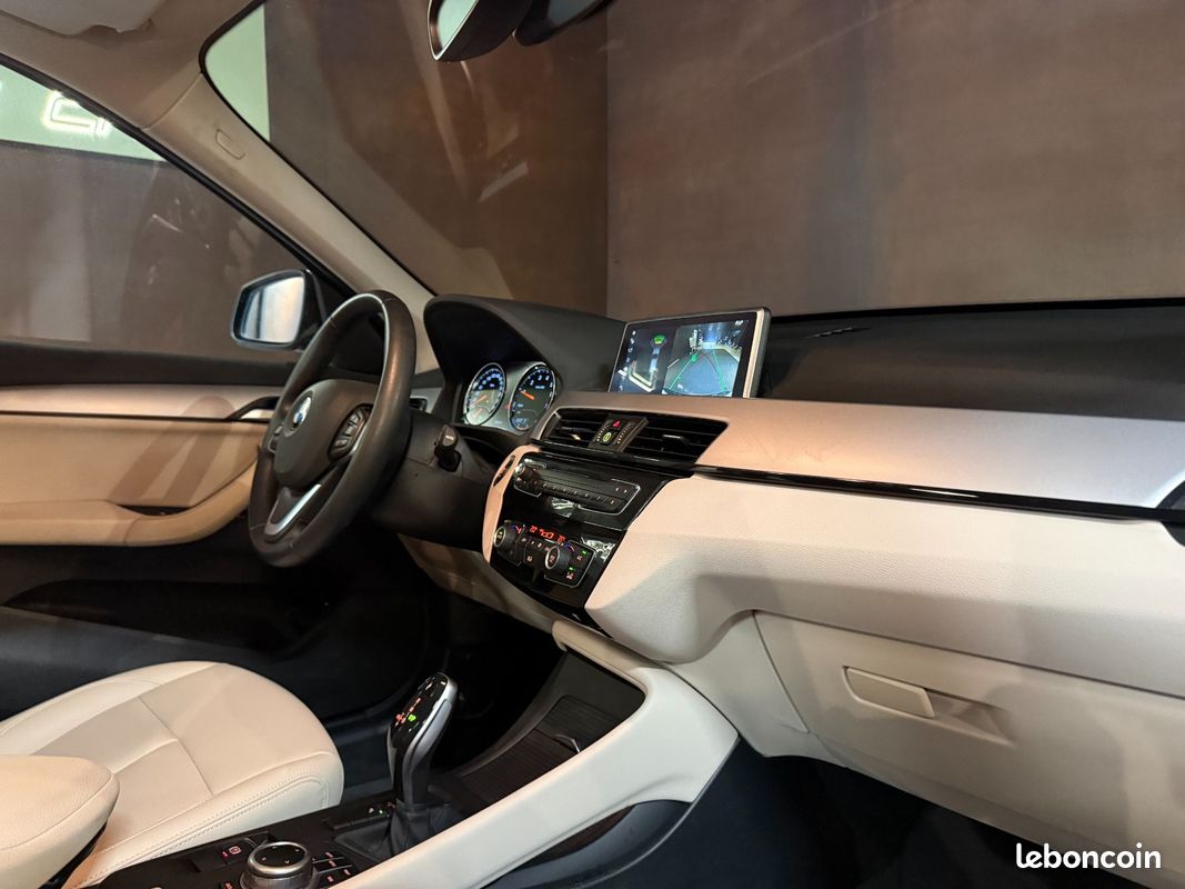BMW X1 sDrive 18i Business Steptronic 1ère Main / Caméra (image 28)