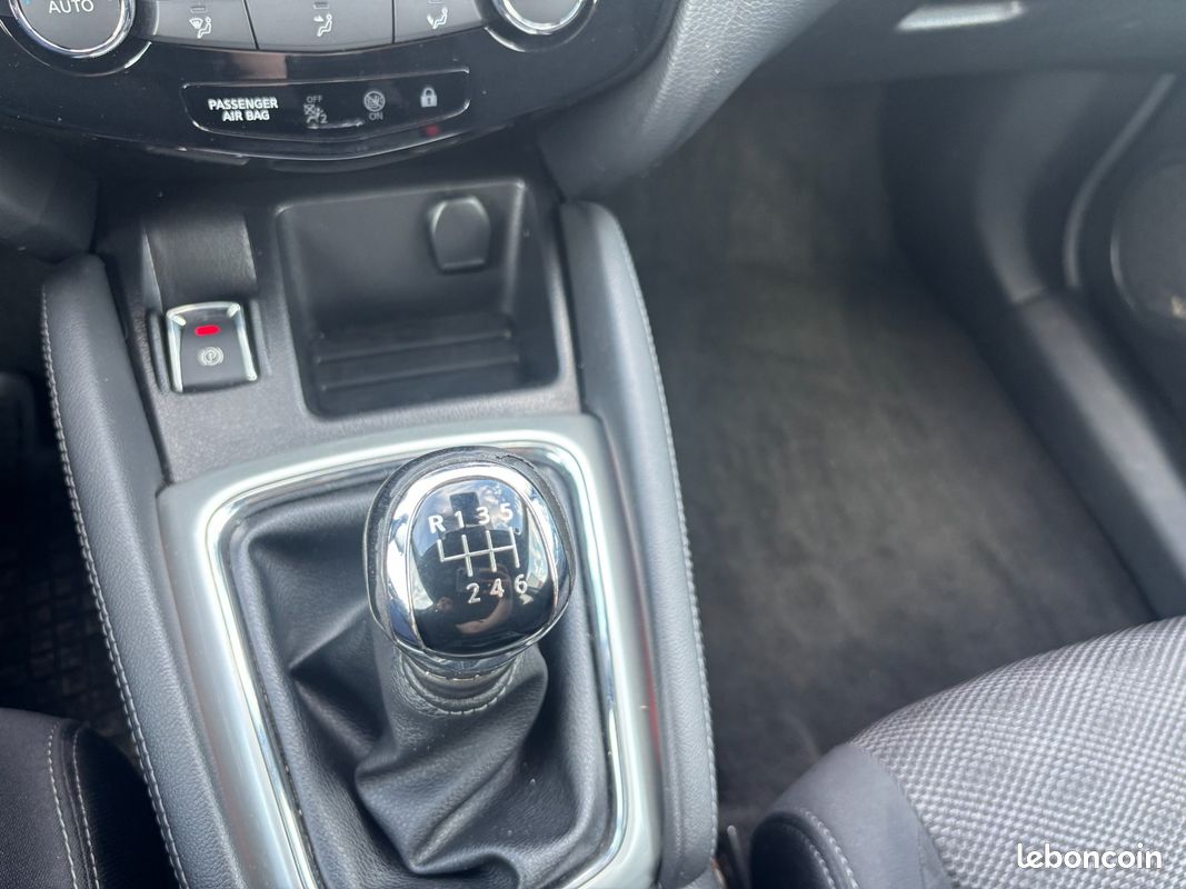 Nissan Qashqai Acenta (image 24)