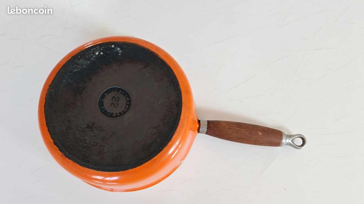 Casserole Le Creuset Vintage N°14 – Fonte émaillée Orange, Bec Verseur, France