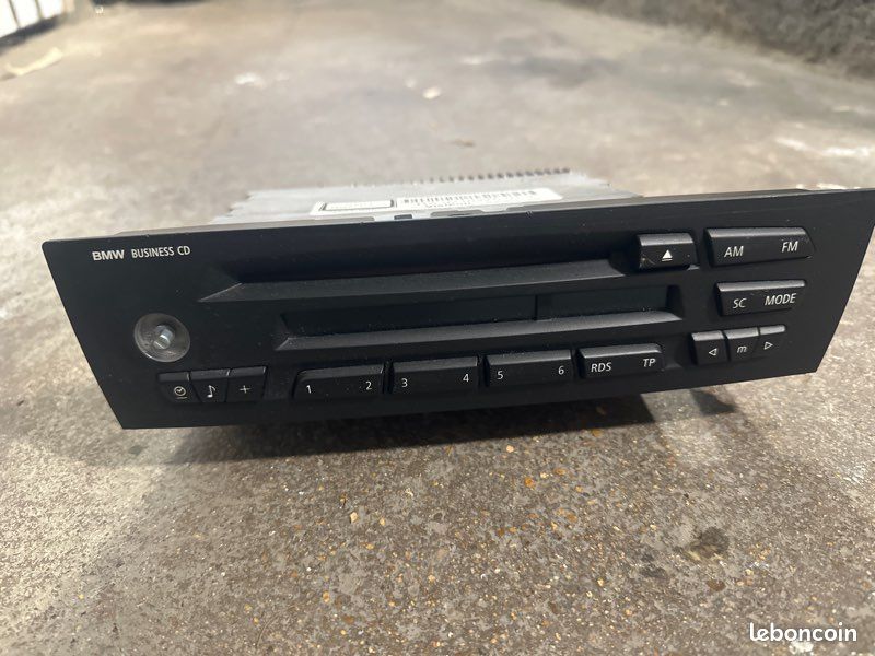 Poste radio BMW Business CD (image 1)