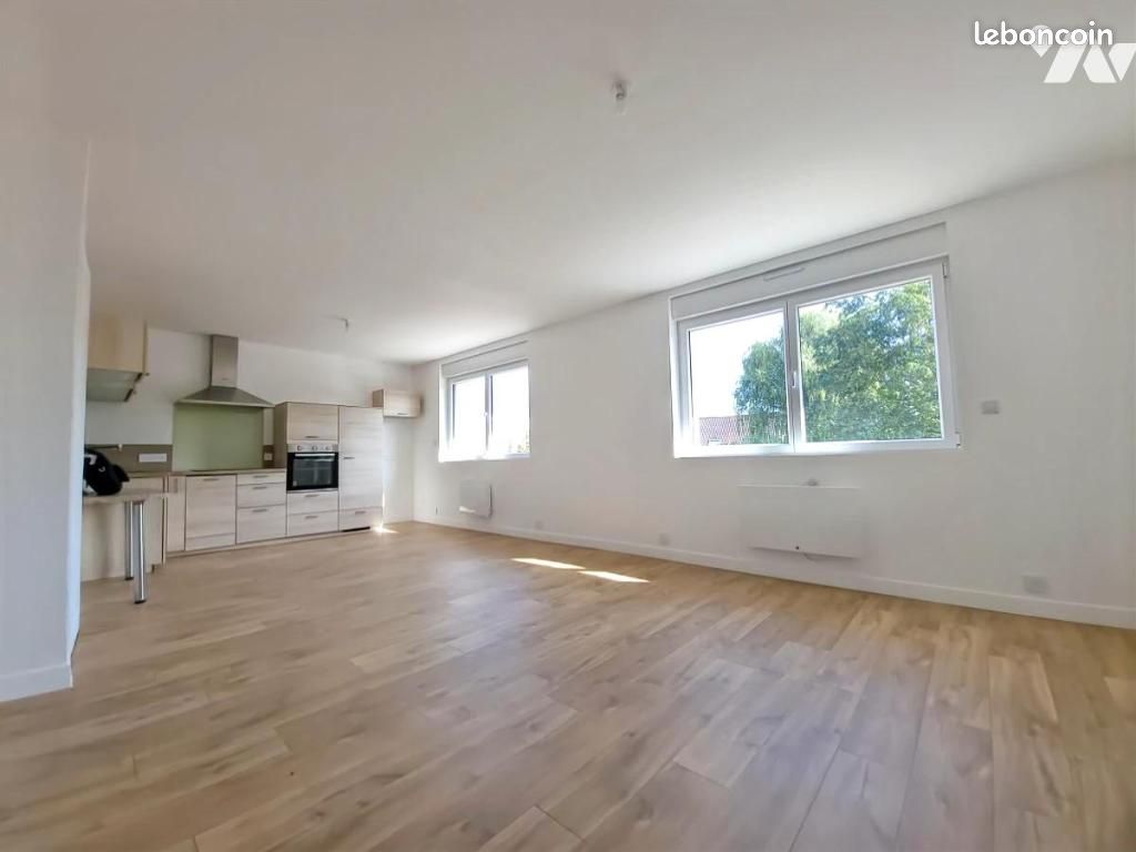 Appartement 120 m² · à Lumbres · 120 m² · 980 €/mois