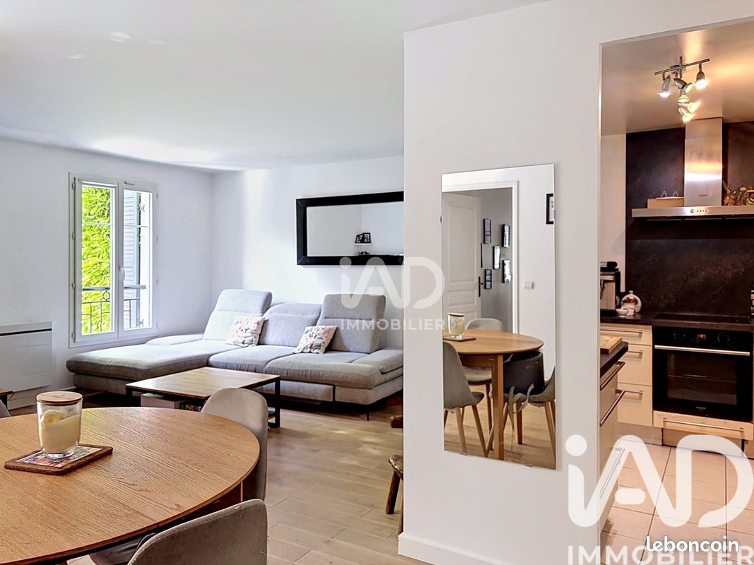 Appartement 4 pièces 77 m² · à Émerainville · 77 m² · 299 000 €