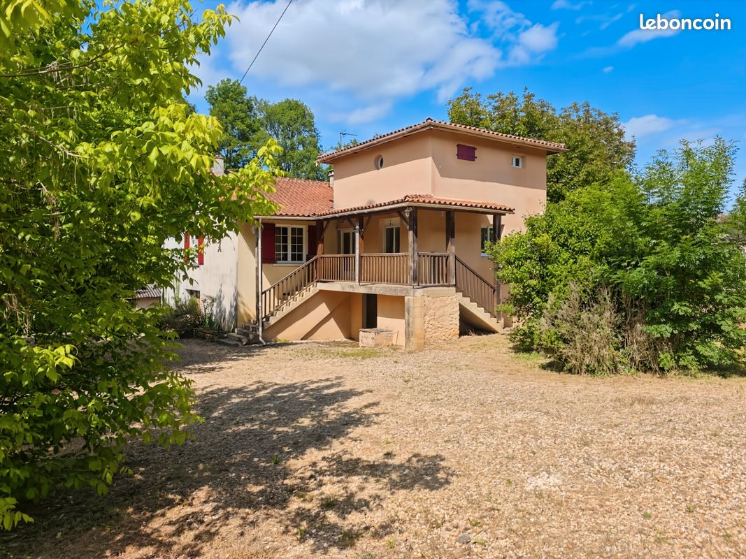 Maison 5 pièces 140 m² · à Douville · 140 m² · 169 900 €