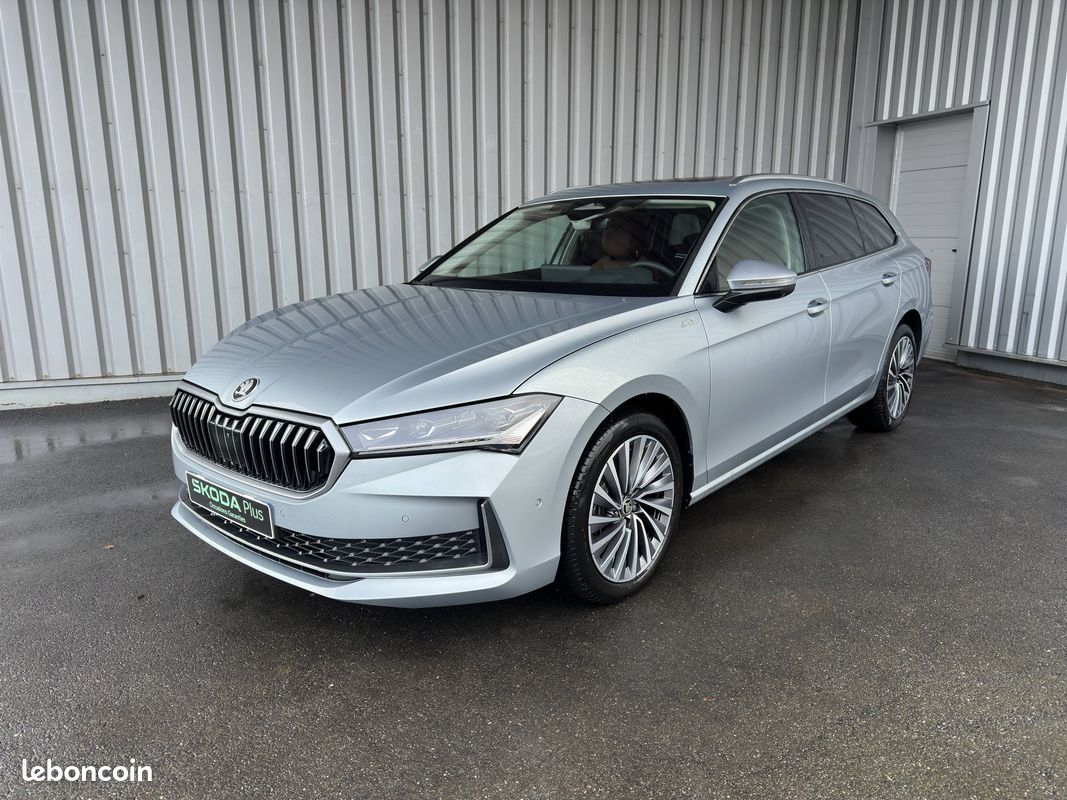 SKODA Superb Combi 1.5 TSI mHEV 150 ch ACT DSG7 Laurin & Klement (image 1)