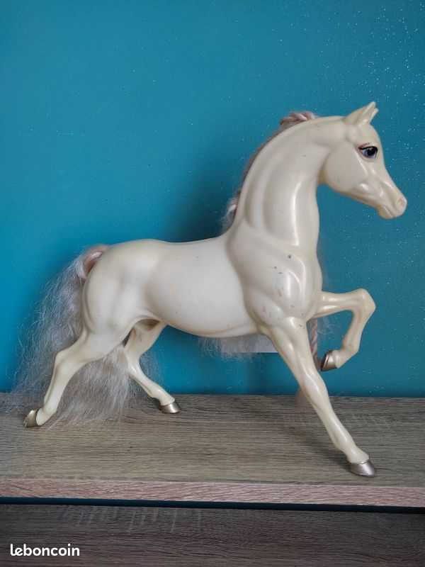 Cheval poupée Mattel (image 1)