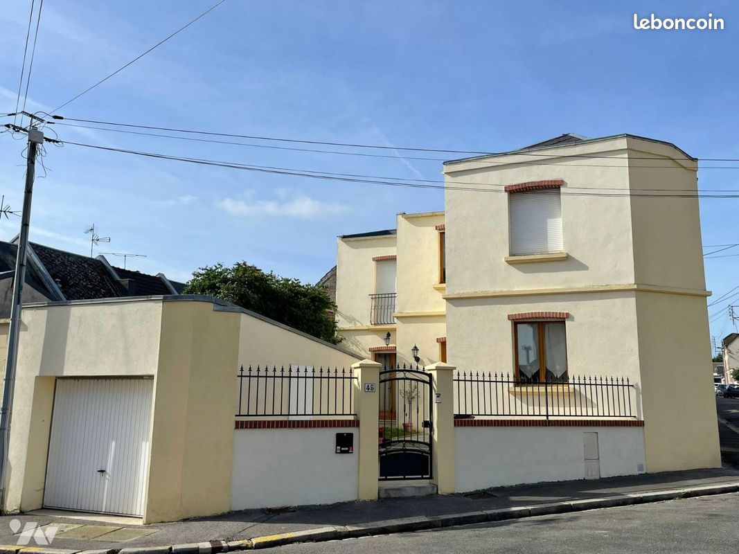 Maison 5 pièces 116 m² · à Saint-Quentin · 116 m² · 141 500 €