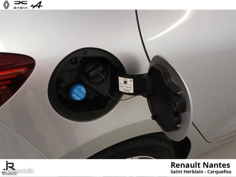Renault Clio 1.5 Blue dCi 100ch Evolution (image 30)