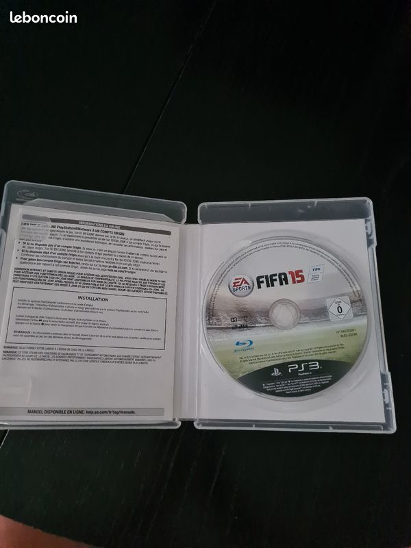 Ps3 fifa 15 en très bon état (image 3)