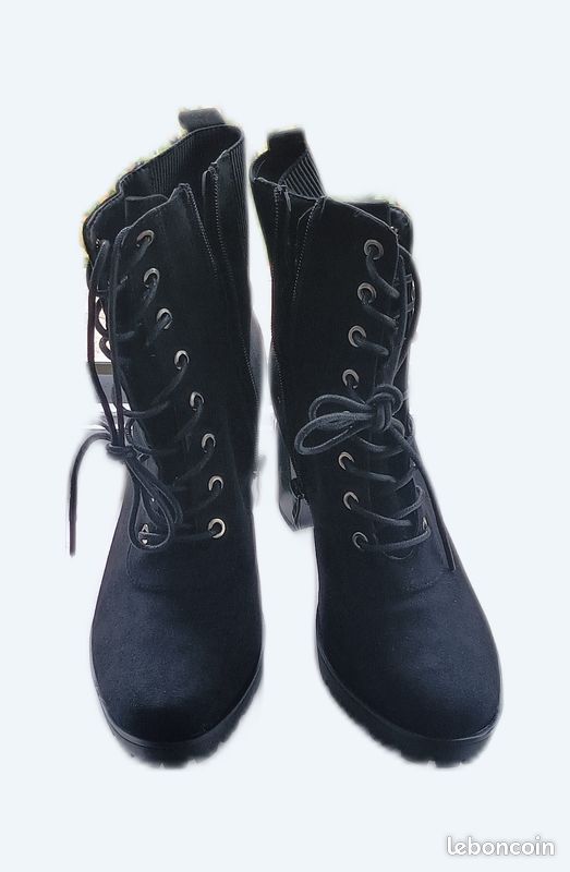 Bottines femme daim neuves Chaussures