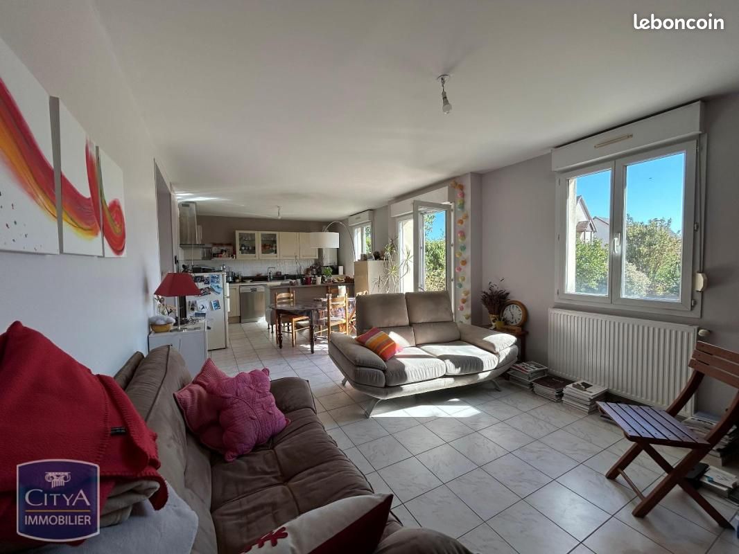 Appartement 3 pièces 70 m² · à Beaune · 70 m² · 900 €
