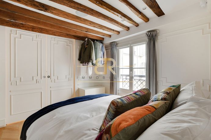 Appartement a louer paris-1er-arrondissement - 4 pièce(s) - 87 m2 - Surfyn